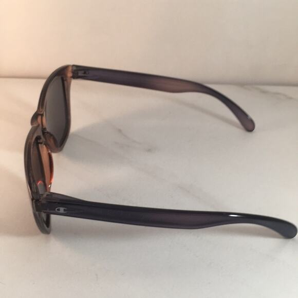Champion polarized sunglasses cu5103 c01 hd in need of TLC - Picture 2 of 7